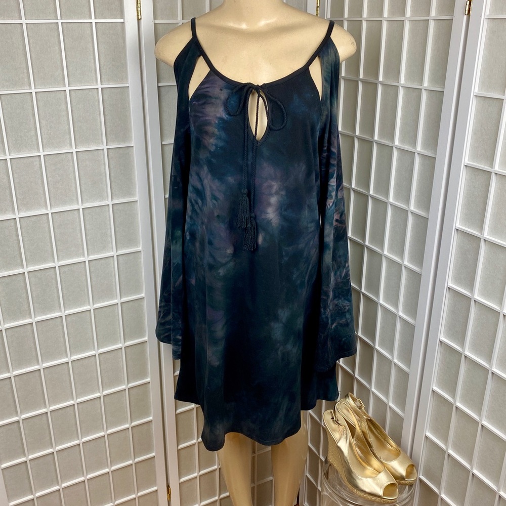EUC MILLIBON Black Tie-Dye Cold-Shoulder Dress